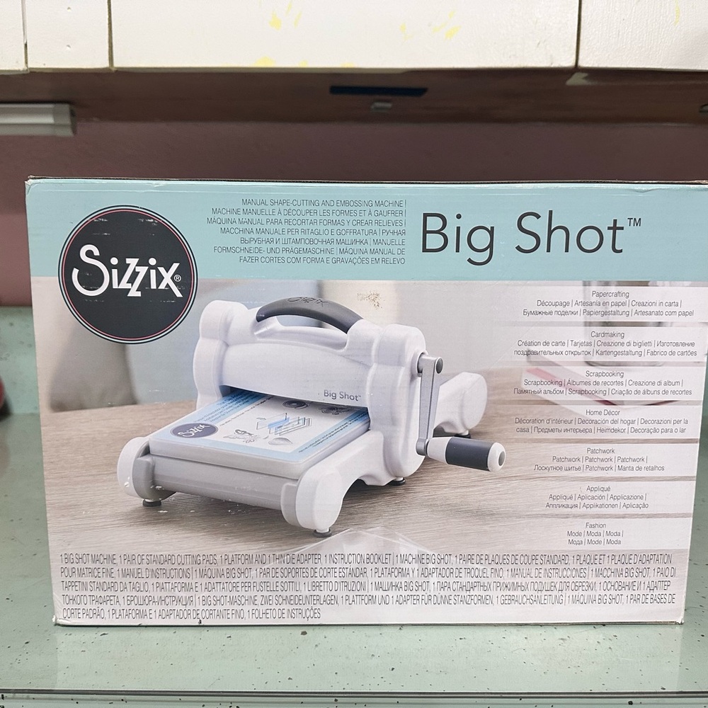 Sizzix Big Shot Die Cutting Machine - Gray and White